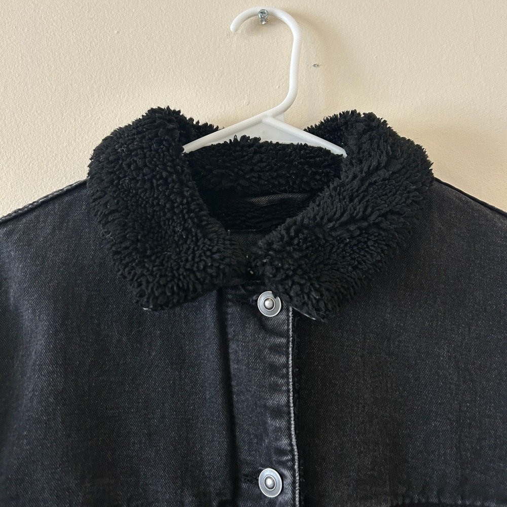 ASOS DENIM Black Washed Sherpa Lined Trucker Jacket‎ US 10 - Picture 7 of 14